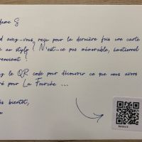 Créer une expérience émotionnelle unique avec un Qr code individuel sur vos cartes manuscrites